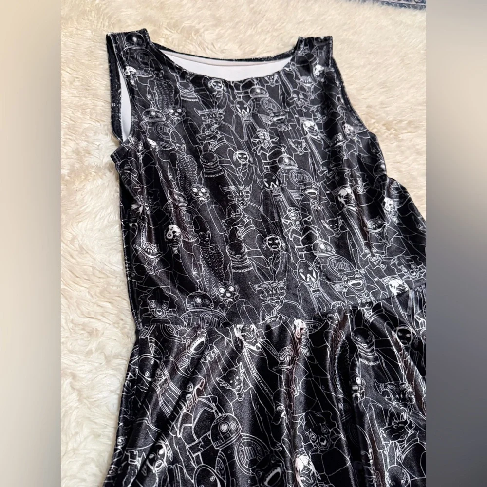 Blackmilk Star Wars Sentients Velvet Princess Midi Dress - Size Large - Picture 5 of 8